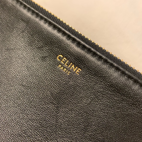 Authentic Celine Trio Lambskin Leather Designer Crossbody Bag in Black - Picture 2 of 16